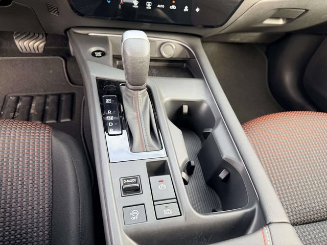 New 2026 Nissan Sentra SR w/ Floor Mat Package FWD image 22
