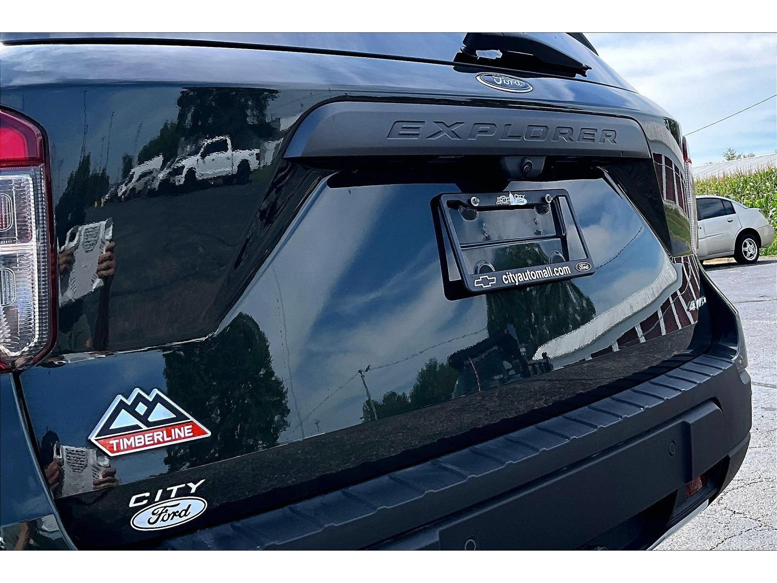 Used 2024 Ford Explorer Timberline w/ Timberline Technology Package AWD/4WD image 35
