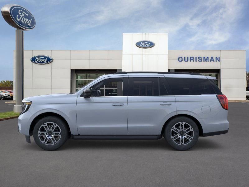 New 2025 Ford Expedition Active image 4