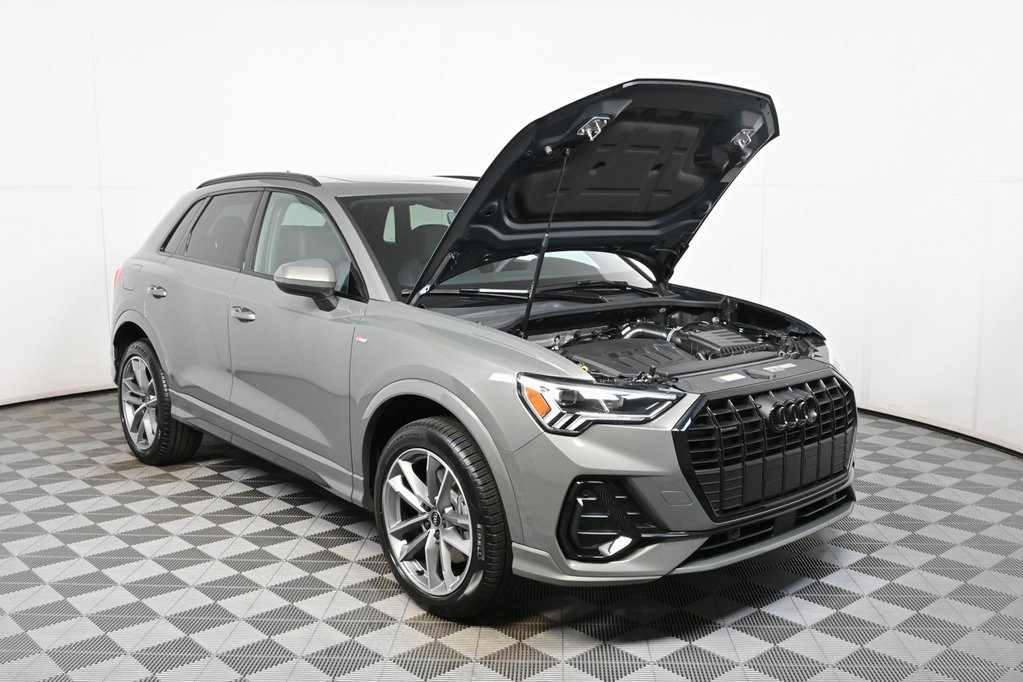New 2025 Audi Q3 2.0T Premium image 30