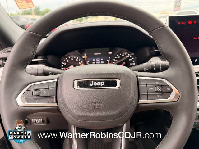 Used 2024 Jeep Compass Latitude w/ Convenience Group AWD/4WD image 25