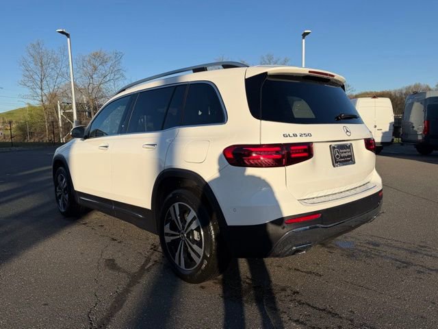 New 2026 Mercedes-Benz GLB 250 4MATIC image 5