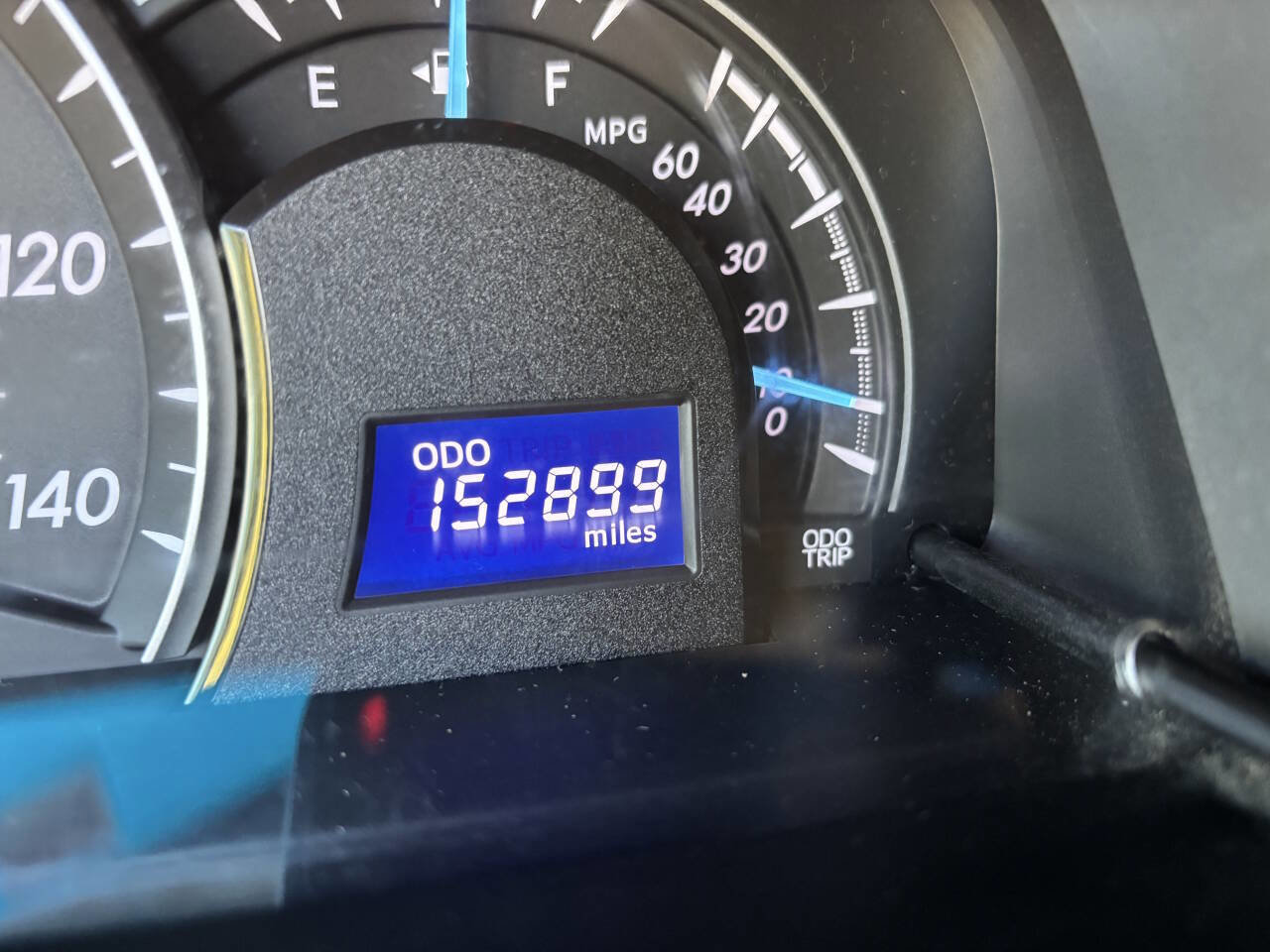 Used 2013 Toyota Camry LE image 14