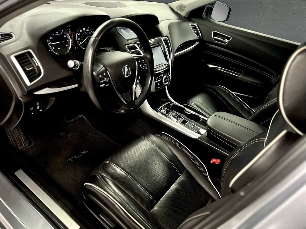 Used 2020 Acura TLX w/ Technology Package FWD image 16