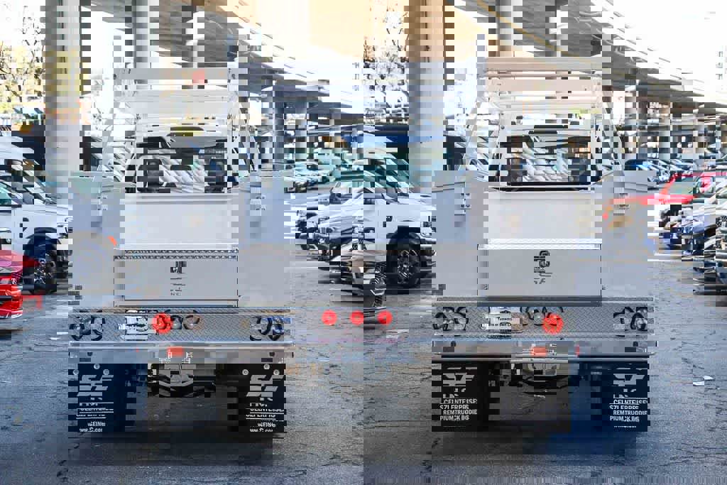 New 2026 Ford F350 XL w/ XL Chrome Package image 5