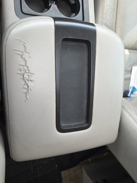 Used 2008 Chevrolet Suburban LT image 36