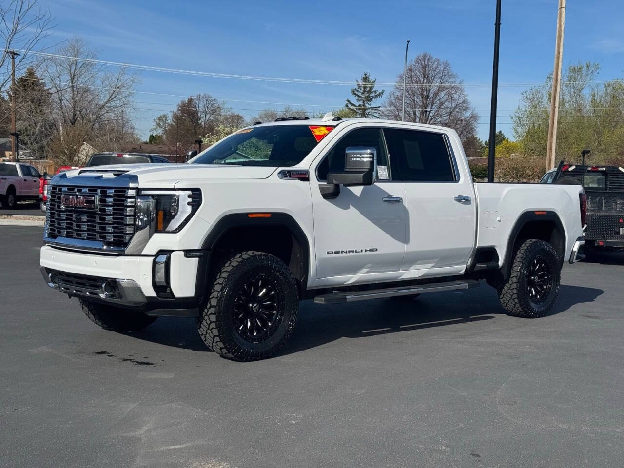 Used 2025 GMC Sierra 3500 Denali AWD/4WD image 12