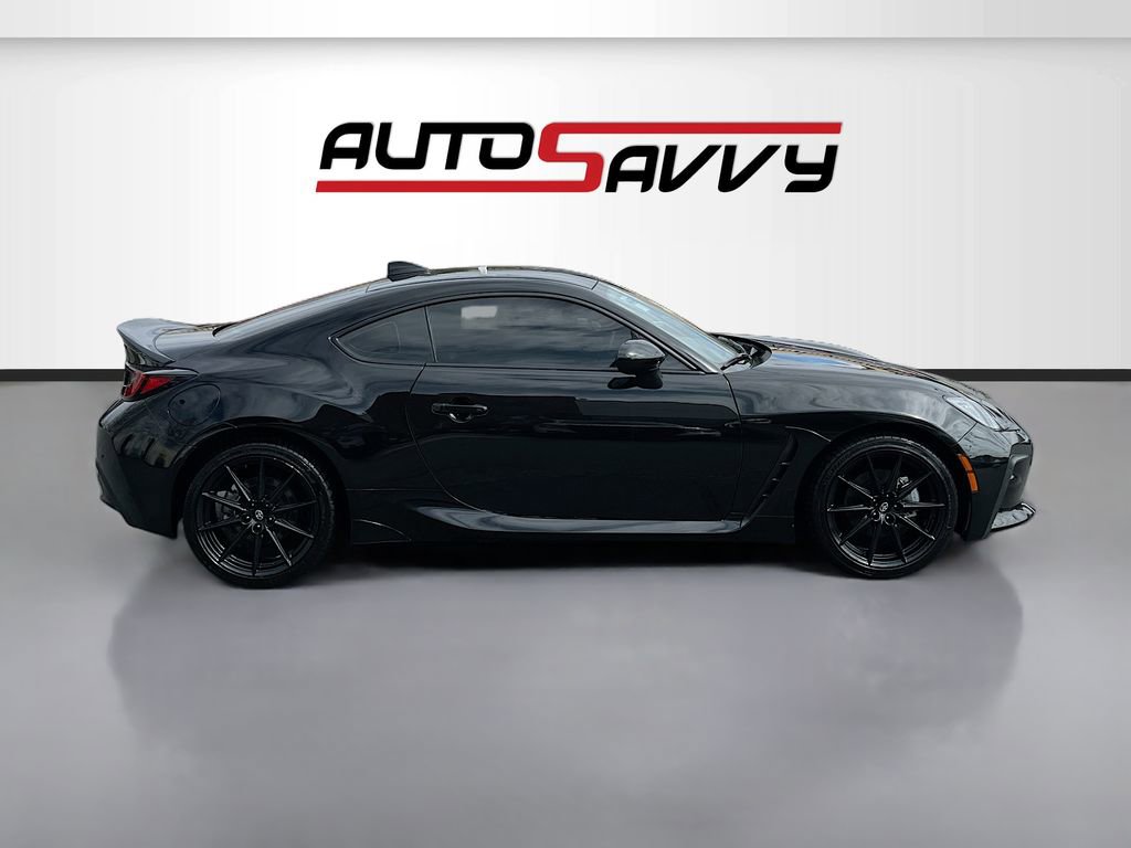 Used 2025 Toyota GR86 Premium w/ ALL Weather Mat Package (TMS) image 8