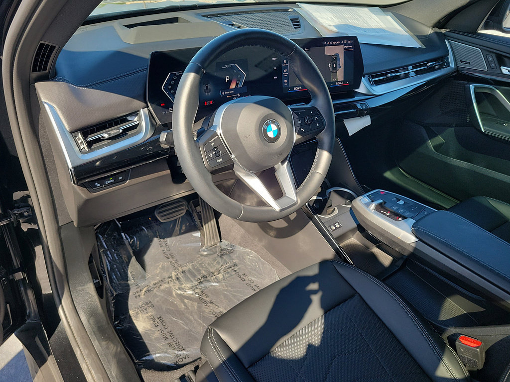 Used 2026 BMW X2 xDrive28i w/ Technology Package AWD/4WD image 23