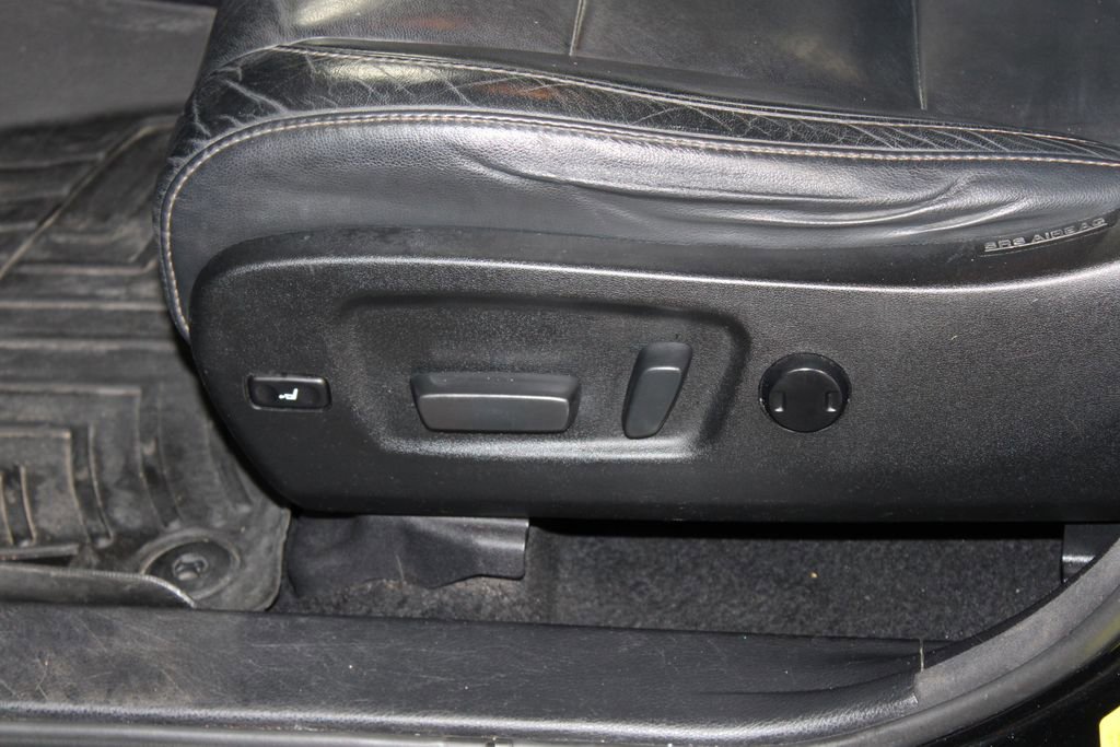 Used 2017 Toyota Highlander XLE image 19