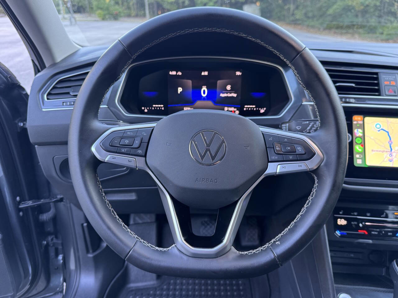 Used 2024 Volkswagen Tiguan SE image 10