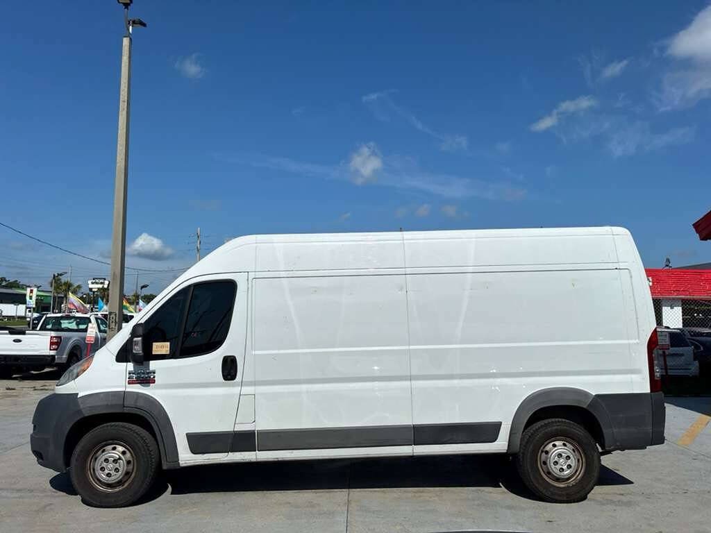 Used 2017 RAM ProMaster 2500 FWD image 4