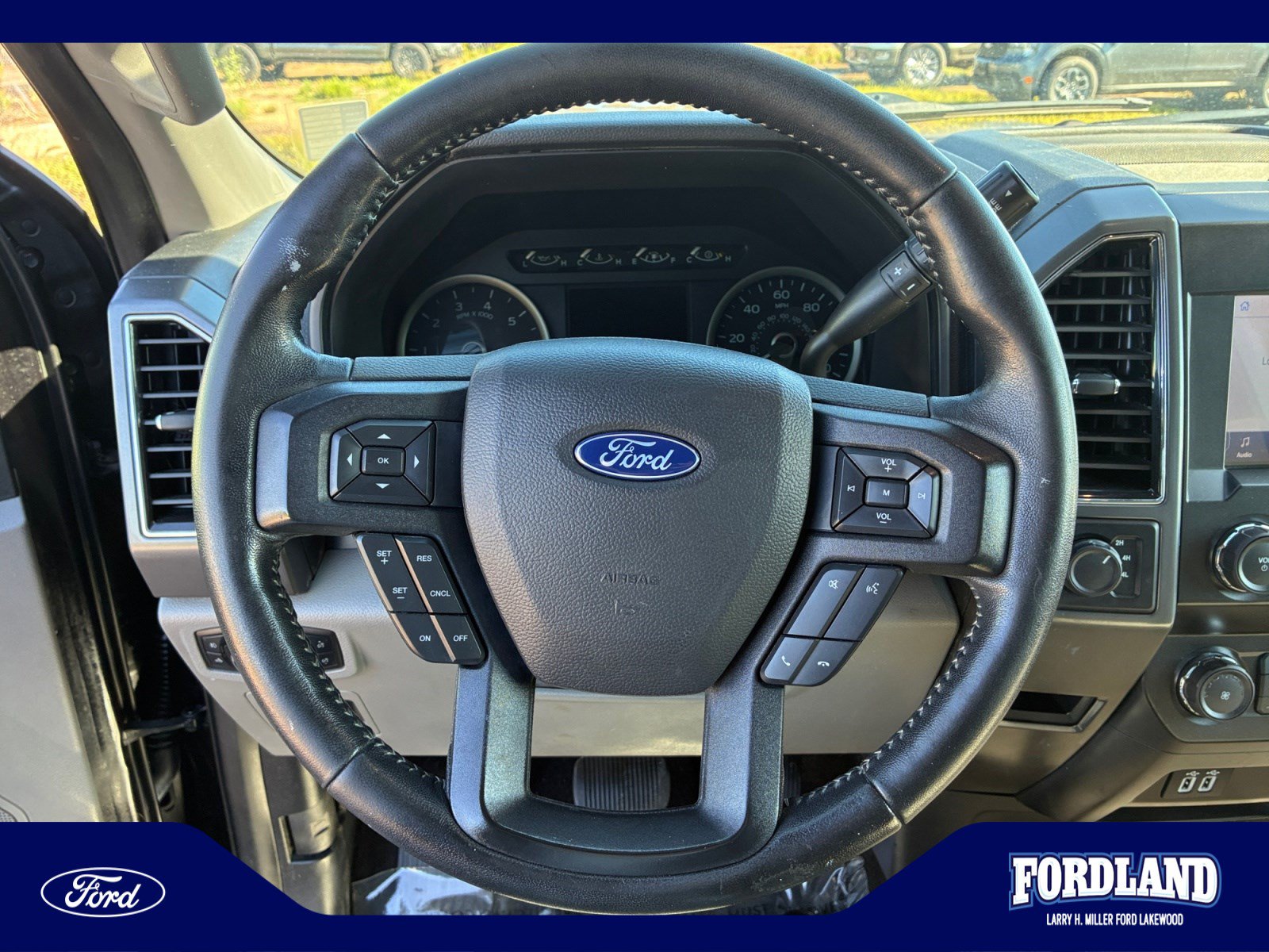 Used 2020 Ford F150 XLT w/ Equipment Group 302A Luxury AWD/4WD image 9