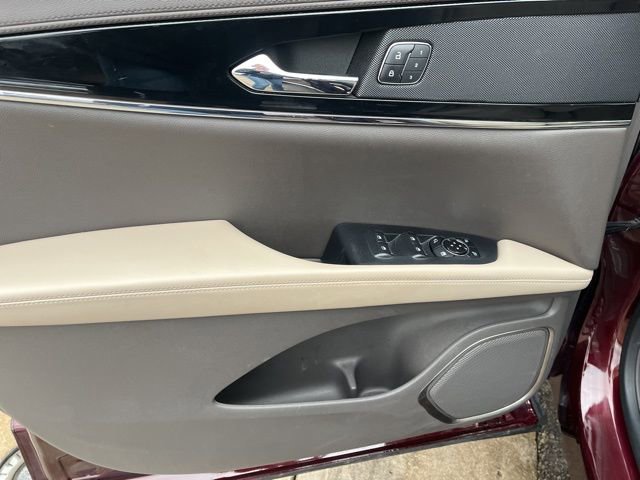 Used 2023 Lincoln Nautilus Reserve image 14