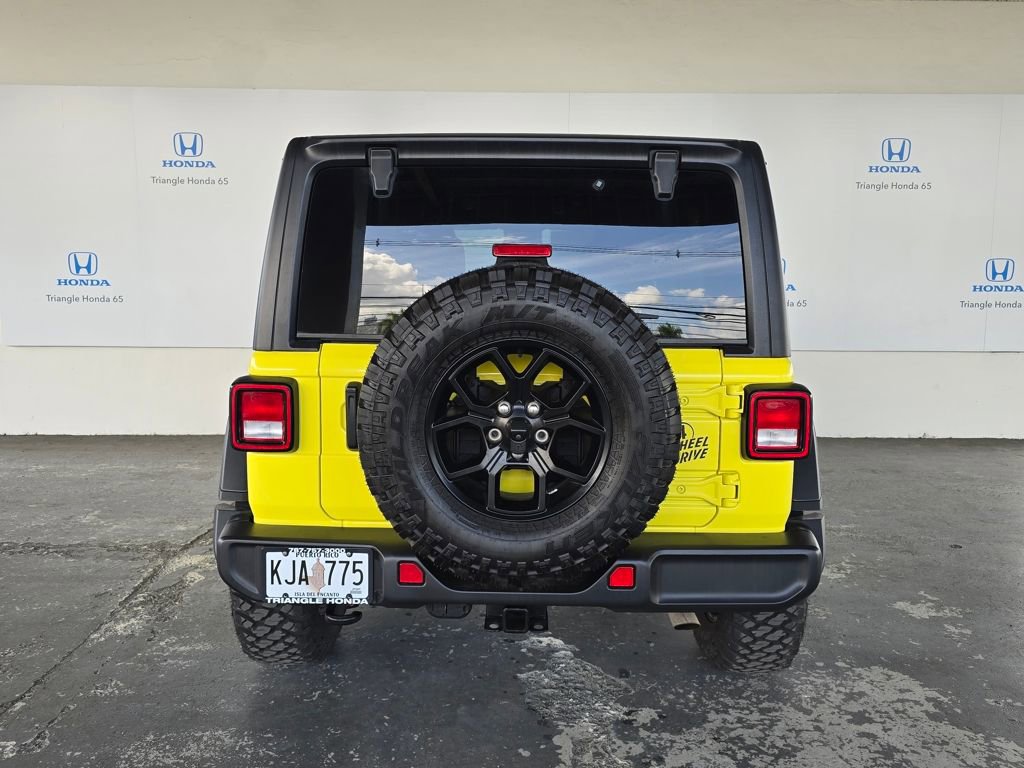 Used 2024 Jeep Wrangler Willys image 5
