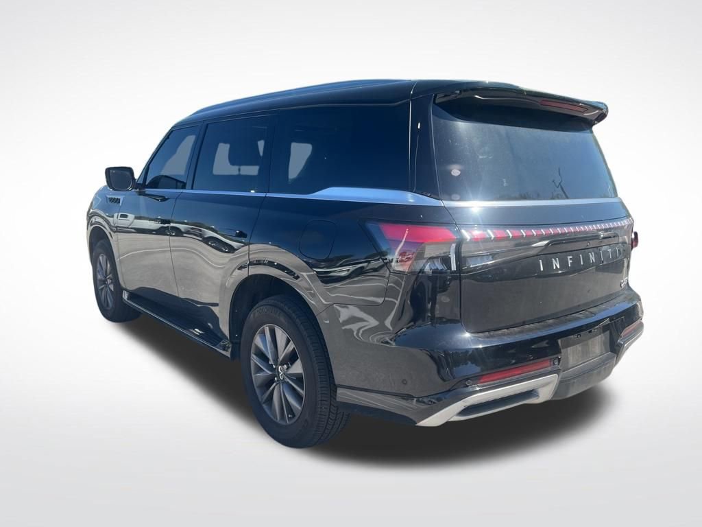 Used 2025 INFINITI QX80 Pure image 4