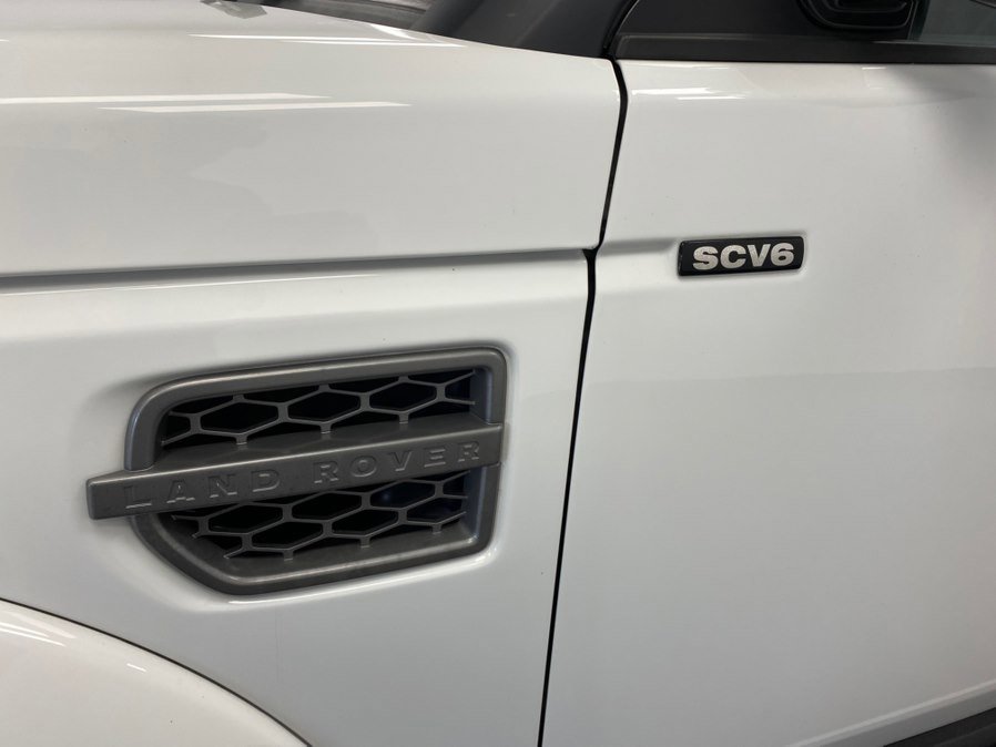 Used 2016 Land Rover LR4 HSE AWD/4WD image 11