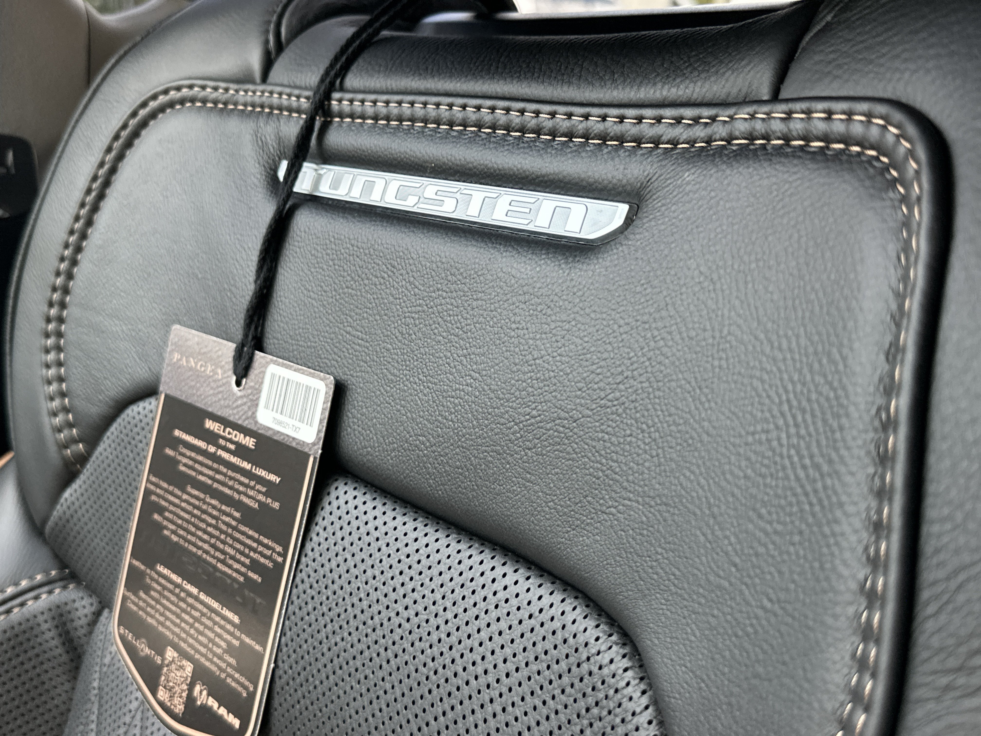 New 2027 RAM 1500 Tungsten AWD/4WD image 4
