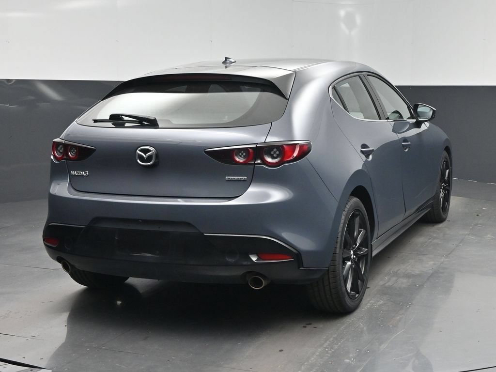 Used 2019 MAZDA MAZDA3 Hatchback w/ Premium Package FWD image 11