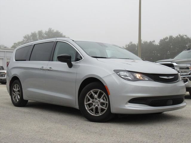 Used 2024 Chrysler Voyager LX