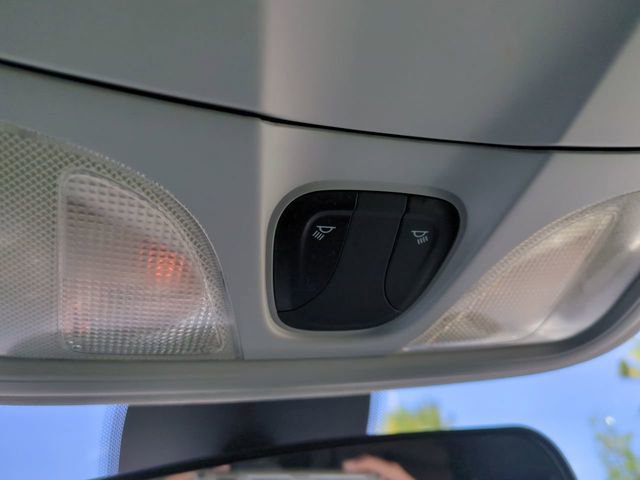 Used 2019 Jeep Cherokee Latitude w/ Popular Appearance Group FWD image 21