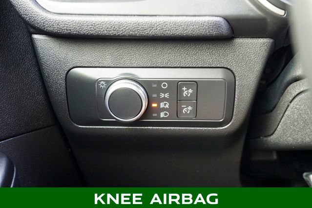 Used 2022 Ford Escape SE w/ Cold Weather Package image 24