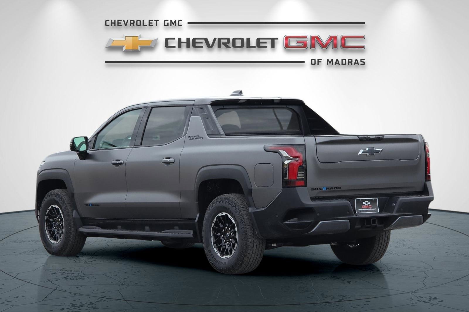 New 2026 Chevrolet Silverado EV Trail Boss w/ Premium Package image 5