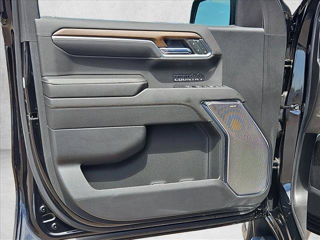 Certified 2024 Chevrolet Silverado 1500 High Country w/ High Country Premium Package AWD/4WD image 11