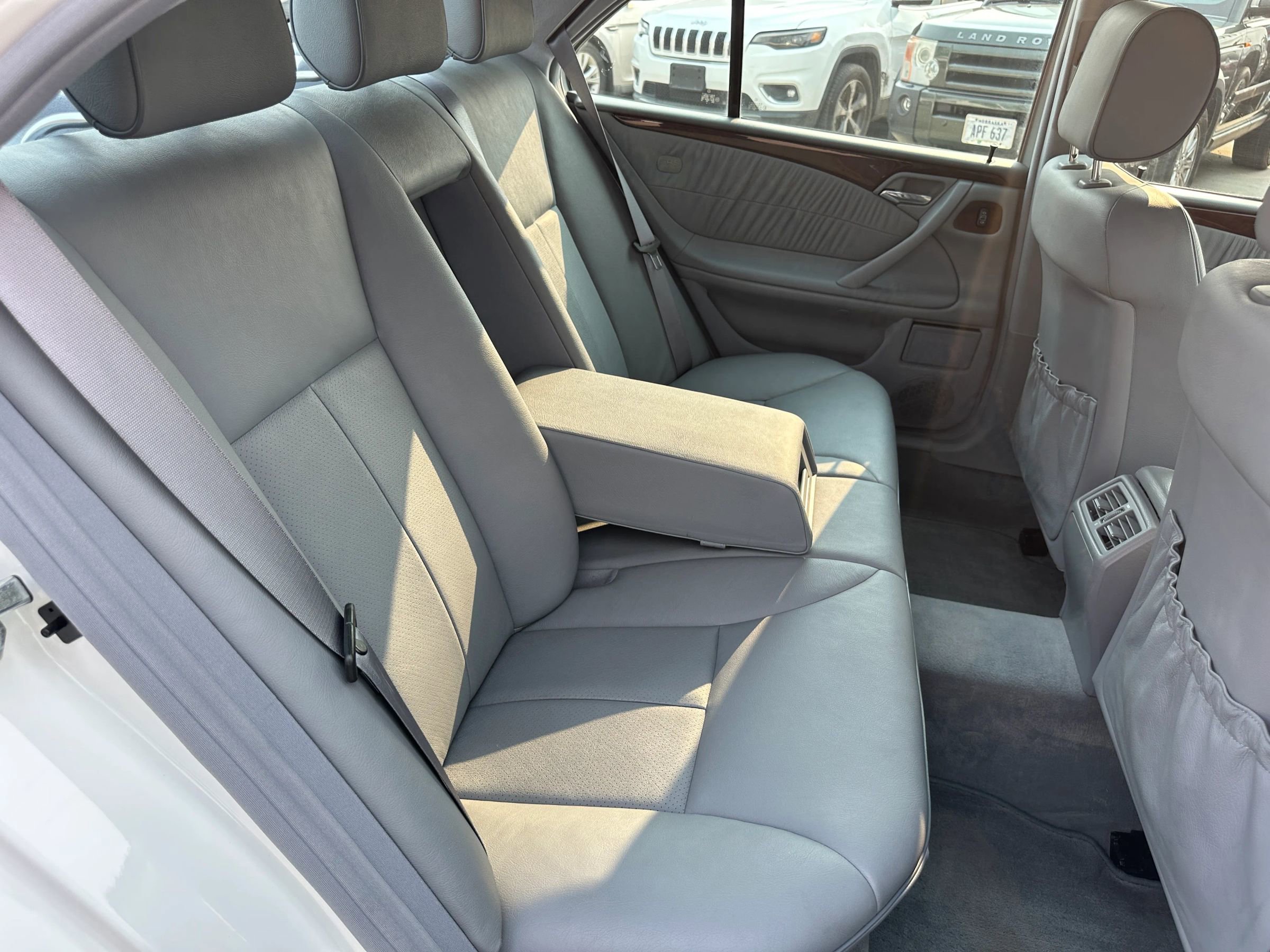 Used 2000 Mercedes-Benz E 430 E 430 Sedan 4D image 12