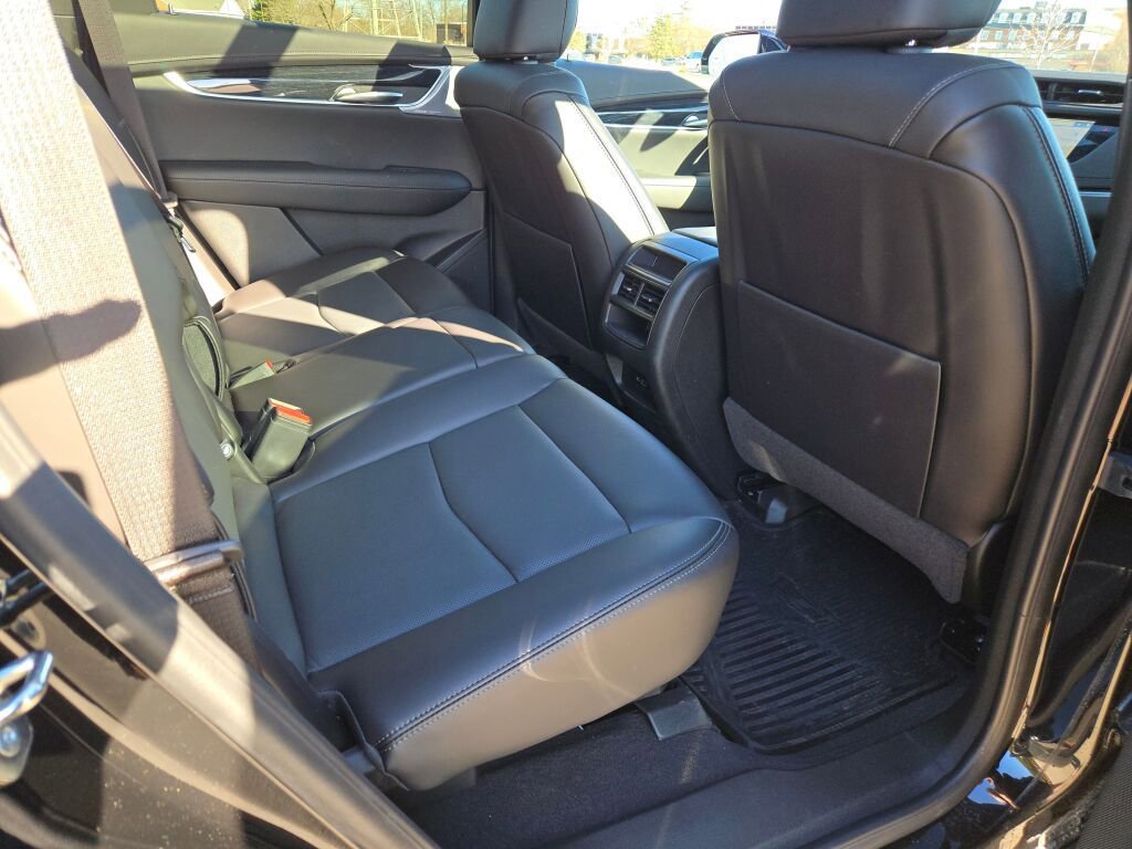 New 2025 Cadillac XT5 Premium Luxury w/ LPO, Red Accent Package image 11