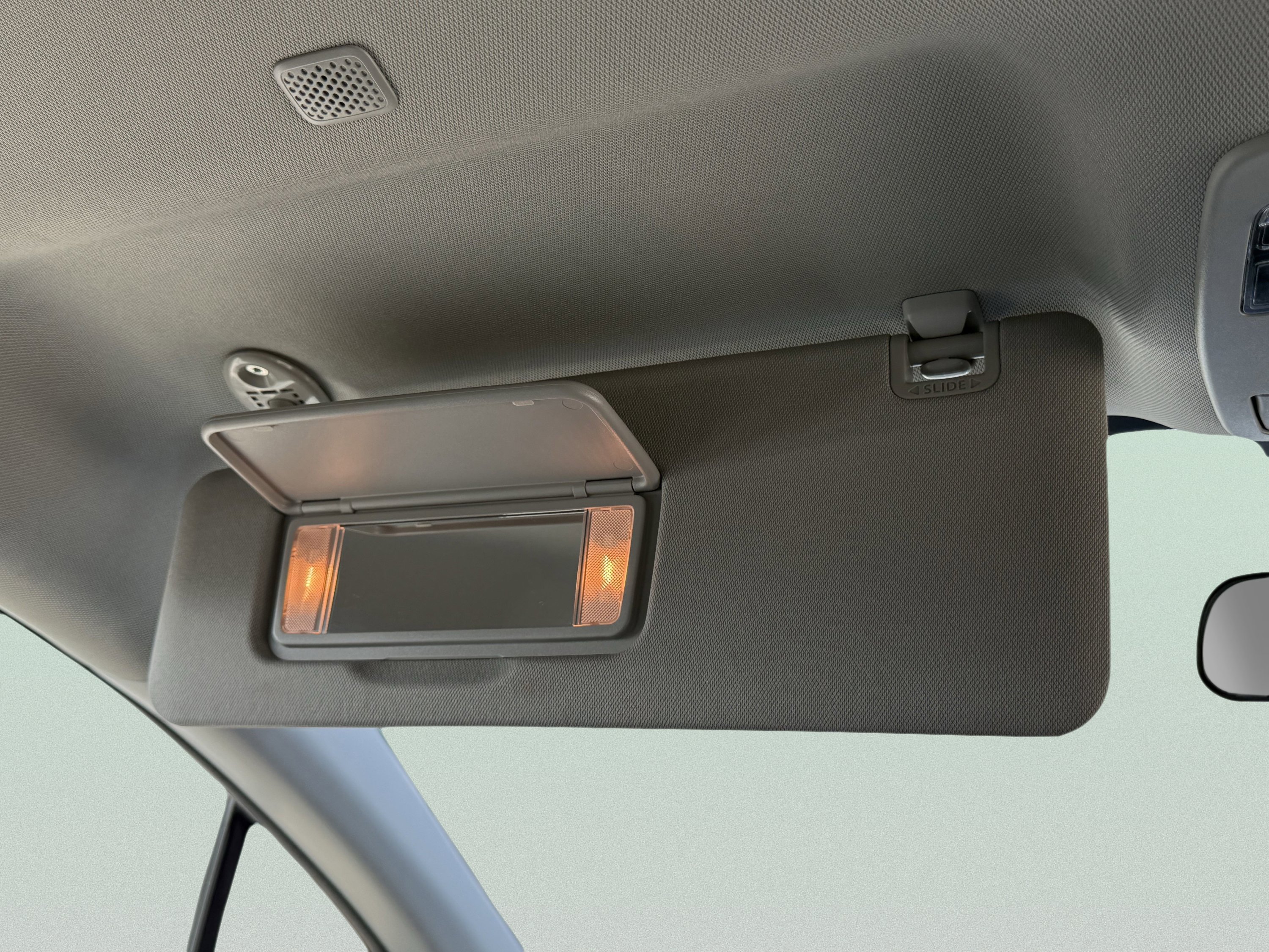 Used 2024 Toyota Sienna LE image 67