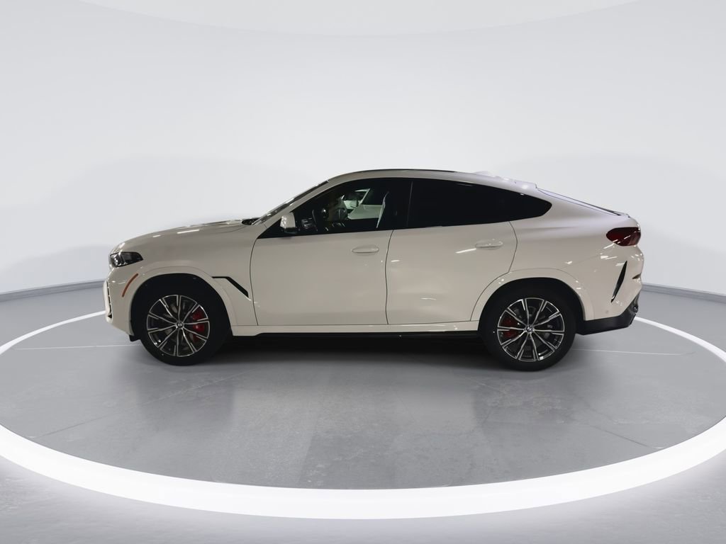 New 2026 BMW X6 xDrive40i w/ Climate Comfort Package image 5