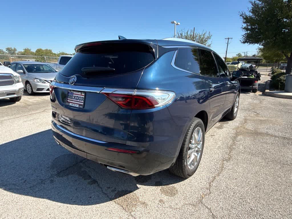 Used 2023 Buick Enclave Essence w/ Experience Buick Package FWD image 5