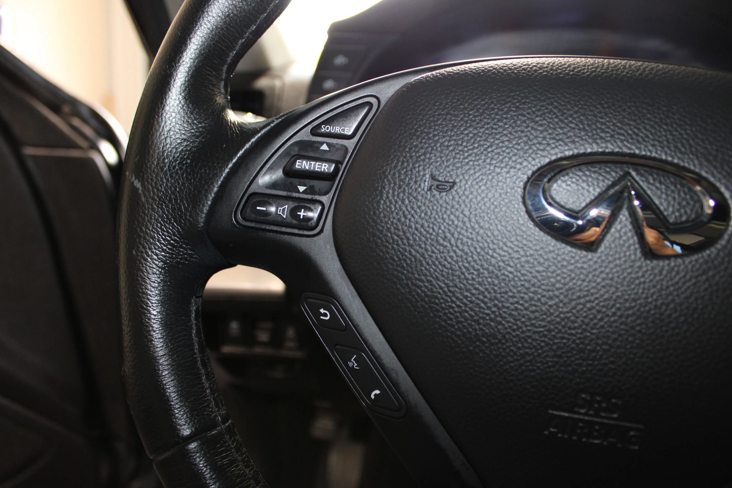 Used 2011 INFINITI G37 Journey w/ Premium Pkg RWD image 20