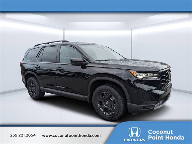 New 2025 Honda Pilot TrailSport