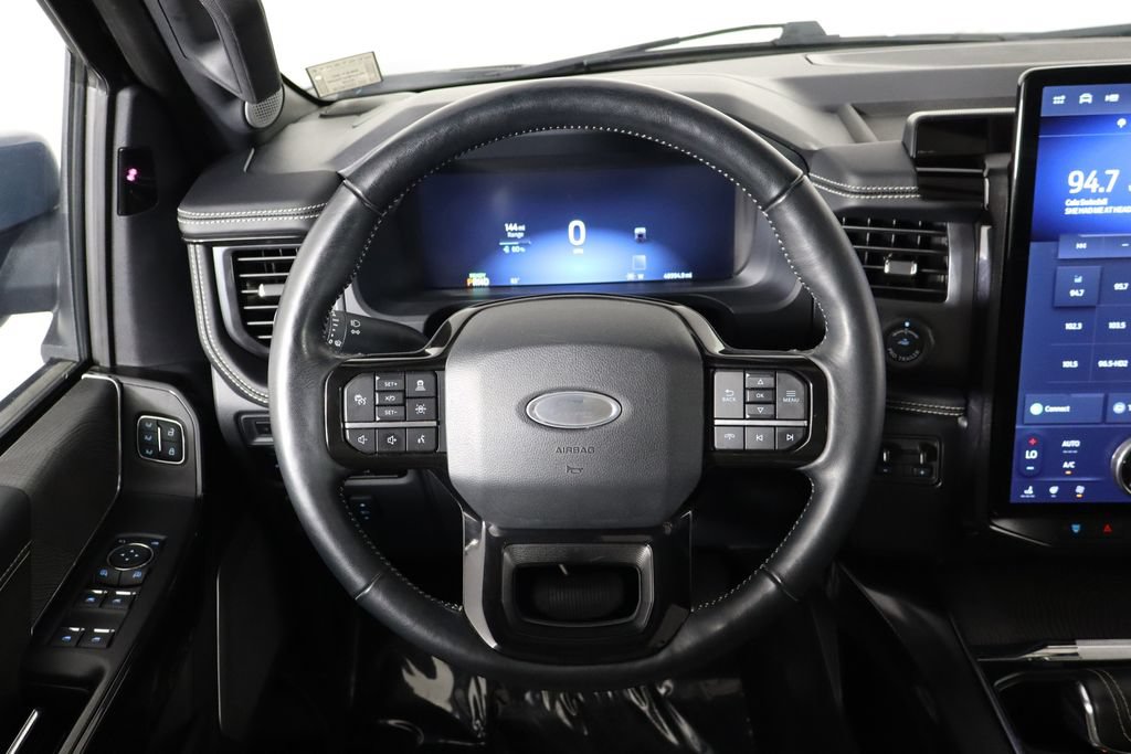 Used 2023 Ford F150 Lightning Platinum AWD/4WD image 7