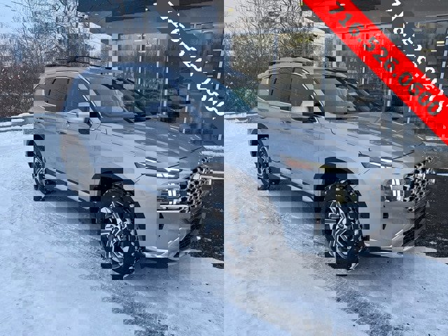 Certified 2022 Hyundai Santa Fe SEL image 3