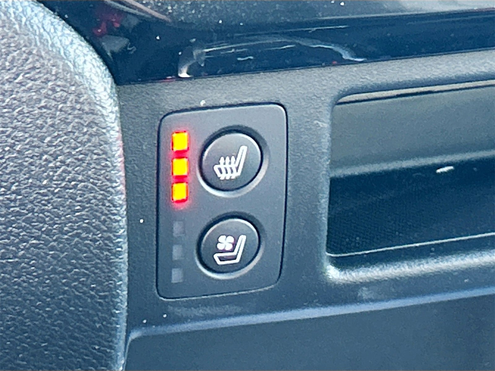 Used 2023 Honda Passport Elite image 21