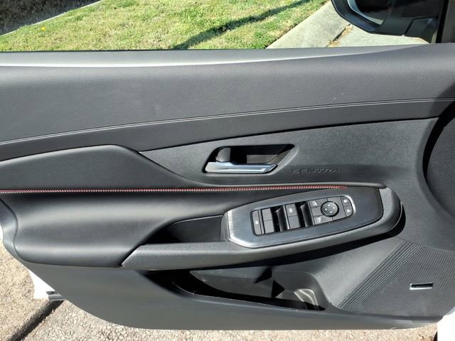 New 2026 Nissan Sentra SR image 5