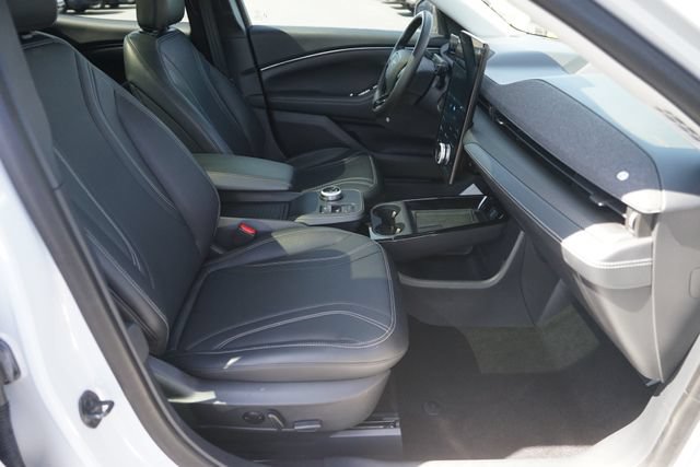 Used 2023 Ford Mustang Mach-E Premium AWD/4WD image 19