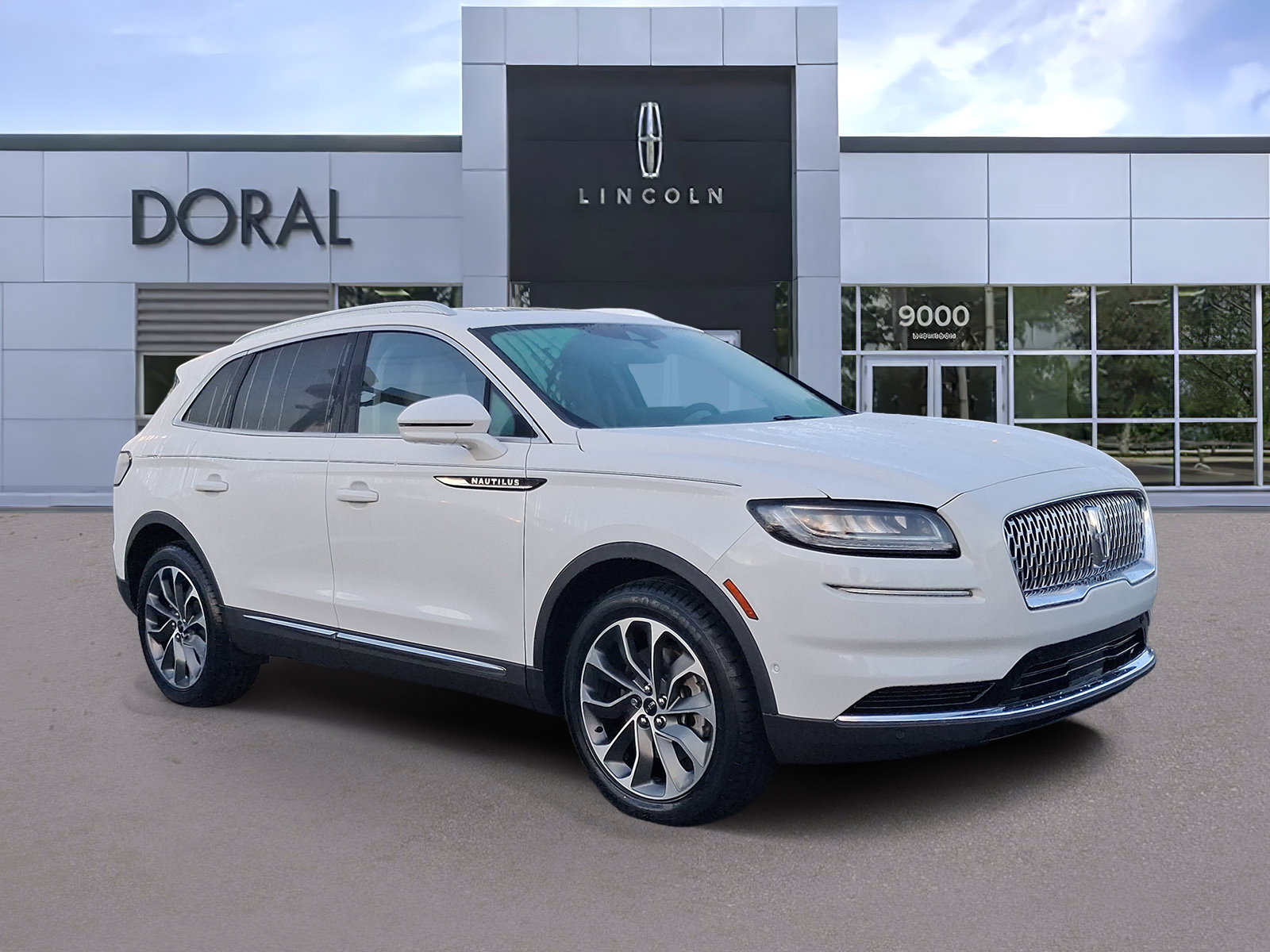 Certified 2023 Lincoln Nautilus Reserve w/ Equipment Group 201A FWD image 1