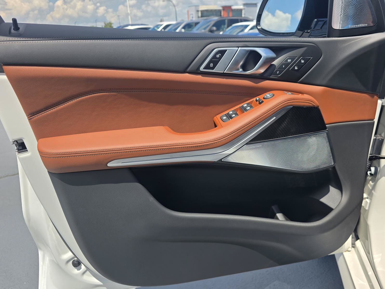New 2026 BMW X5 M60i AWD/4WD image 14