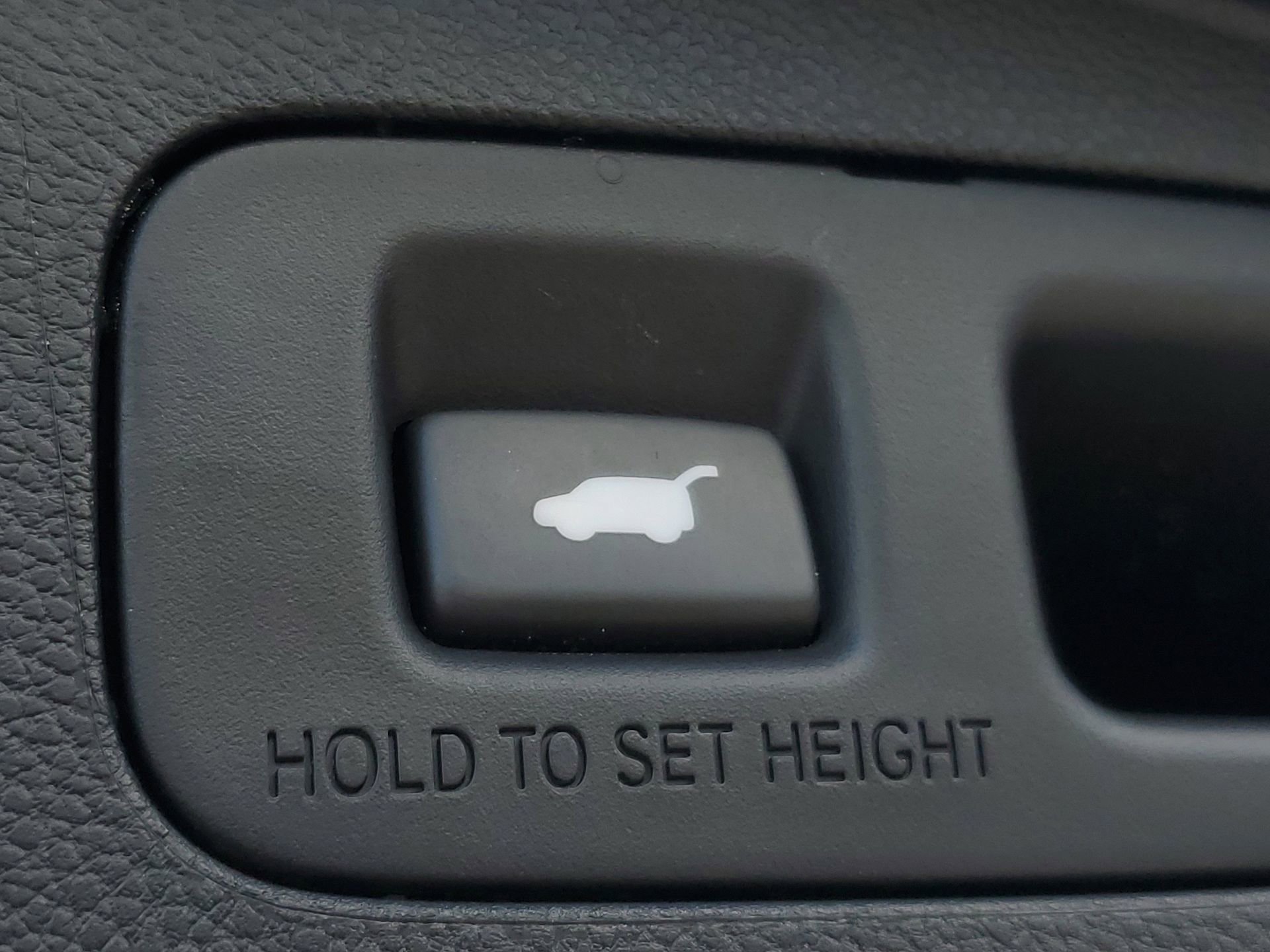 Used 2021 Honda CR-V EX-L image 9