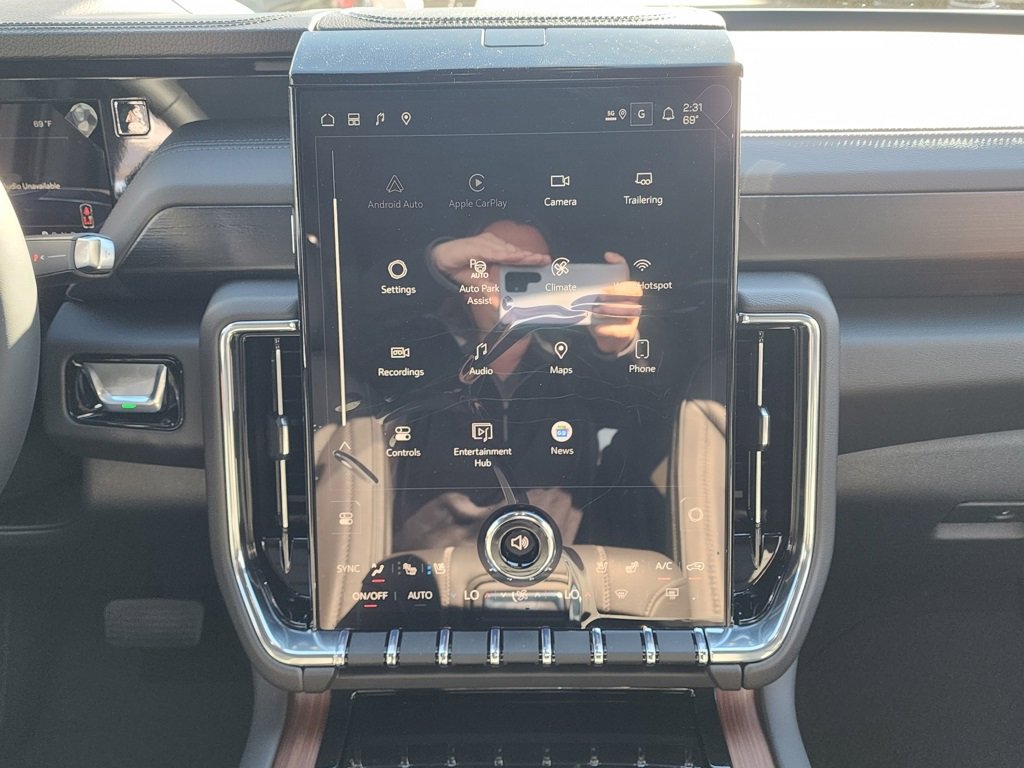 New 2026 GMC Yukon Denali w/ Denali Reserve Package image 31