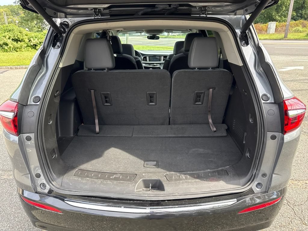 Used 2019 Buick Enclave Essence AWD/4WD image 10