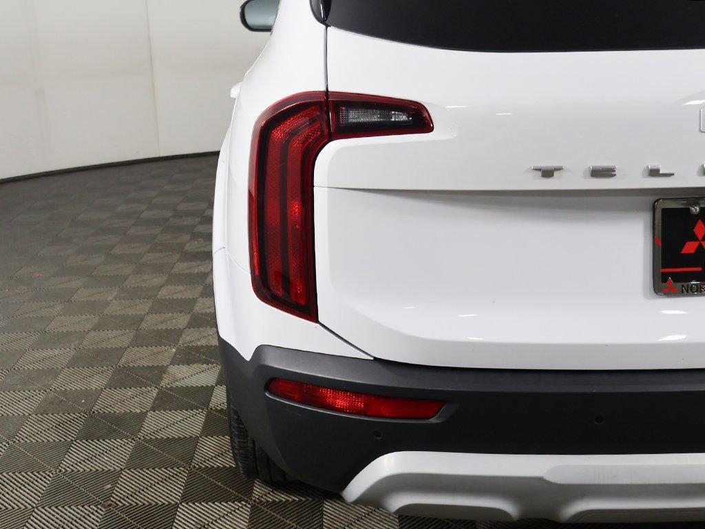 Used 2022 Kia Telluride LX image 14