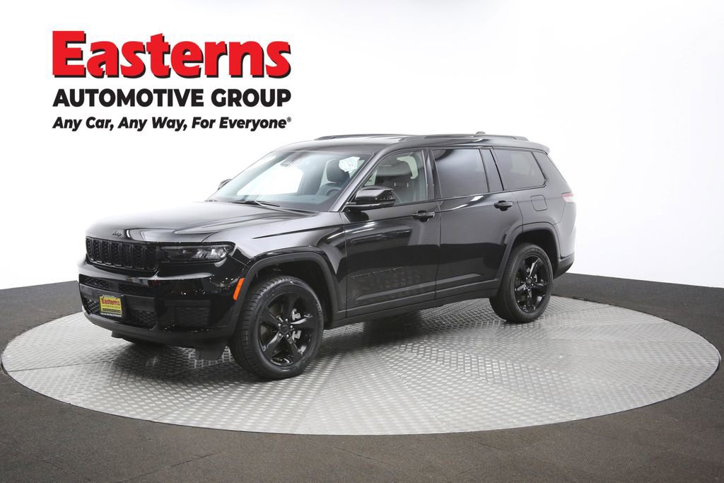 Used 2023 Jeep Grand Cherokee L Laredo image 59