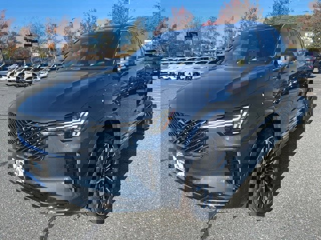 New 2026 Volvo XC90 B6 Plus w/ Protection Package Premier