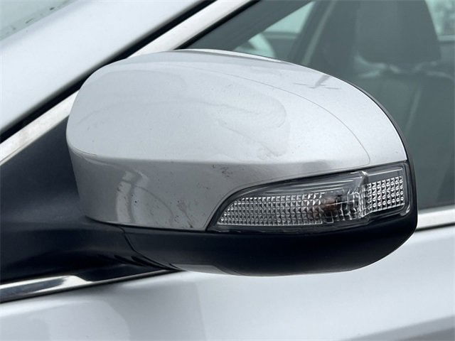 Used 2014 Toyota Avalon Limited image 43