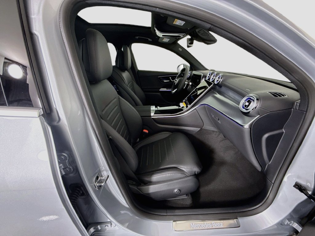 Certified 2026 Mercedes-Benz GLC 300 4MATIC image 21